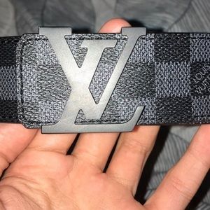 Louis Vuitton Men’s Belt